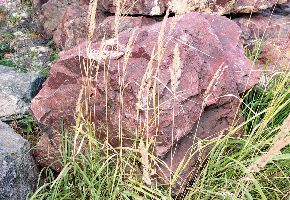 Глыба Яшма  - 2
