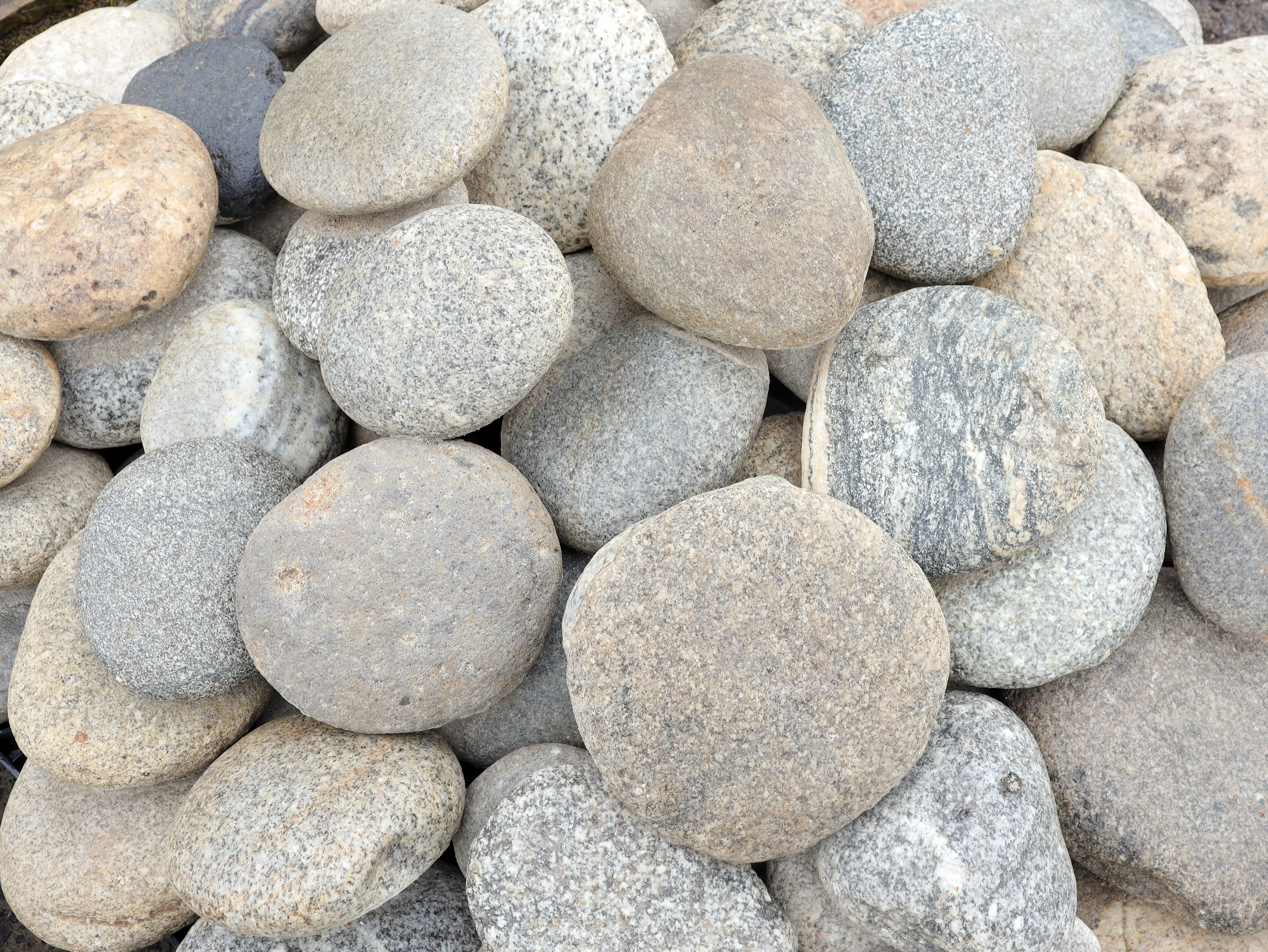 Плитка из натурального камня — купить в Москве | Каменные плиты в компании Sandstone