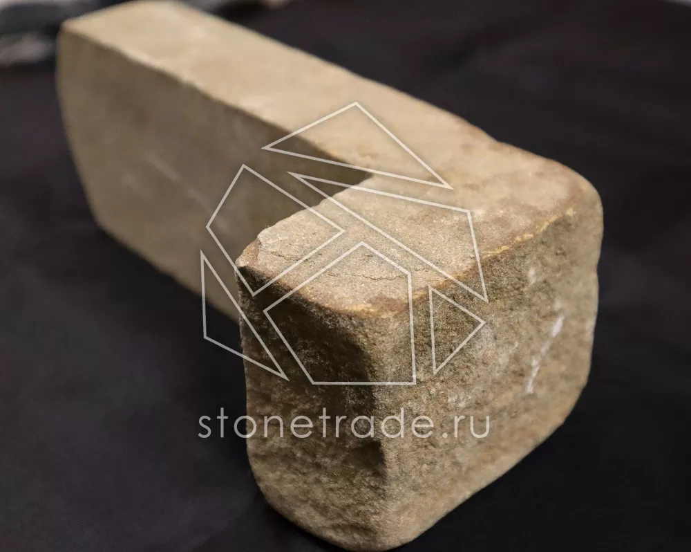 Угловой камень из песчаника (внешний), галтованный-2